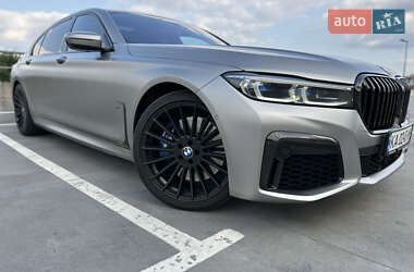 Седан BMW 7 Series 2022 в 