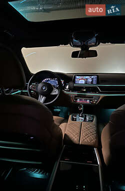 Седан BMW 7 Series 2022 в 