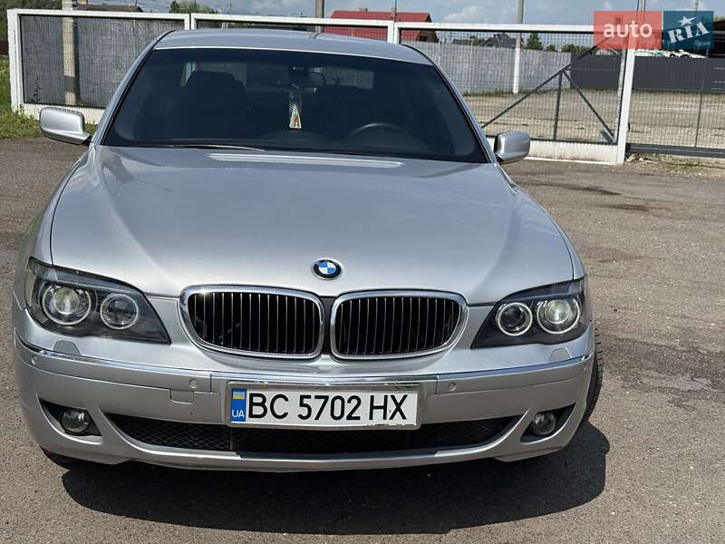 Седан BMW 7 Series 2007 в Самборі