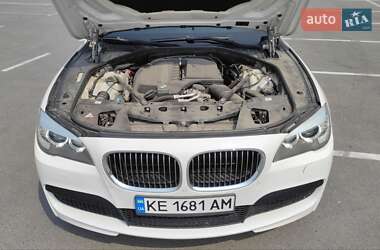 Седан BMW 7 Series 2013 в 