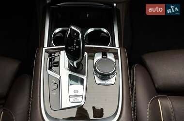 Седан BMW 7 Series 2018 в 