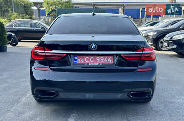 Седан BMW 7 Series 2018 в 