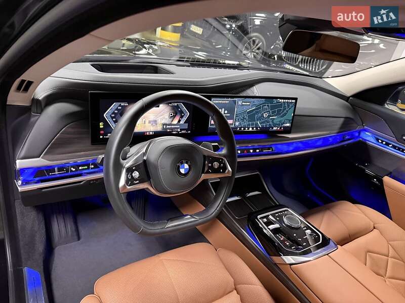 Седан BMW 7 Series 2023 в Киеве