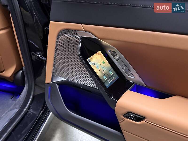 Седан BMW 7 Series 2023 в Киеве