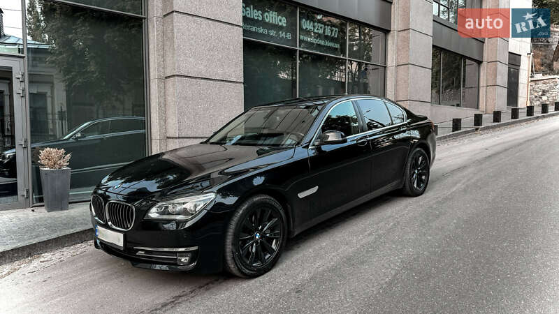 Седан BMW 7 Series 2014 в Николаеве