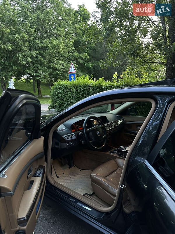 Седан BMW 7 Series 2007 в Львові