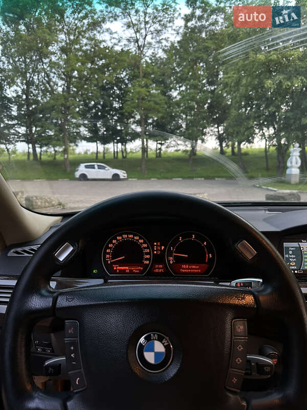 Седан BMW 7 Series 2007 в Львові