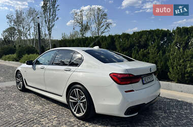 Седан BMW 7 Series 2017 в Днепре