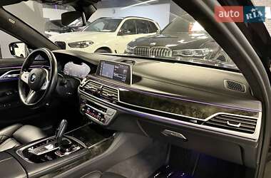 Седан BMW 7 Series 2019 в 