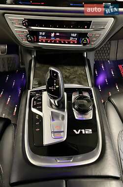 Седан BMW 7 Series 2019 в 