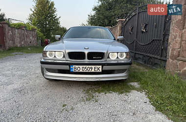 Седан BMW 7 Series 2001 в Тернополі