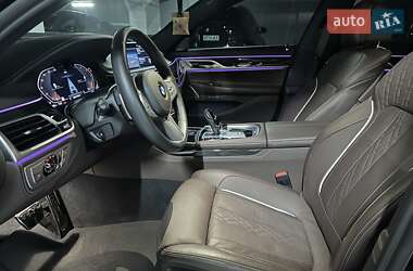 Седан BMW 7 Series 2022 в 