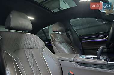 Седан BMW 7 Series 2022 в 