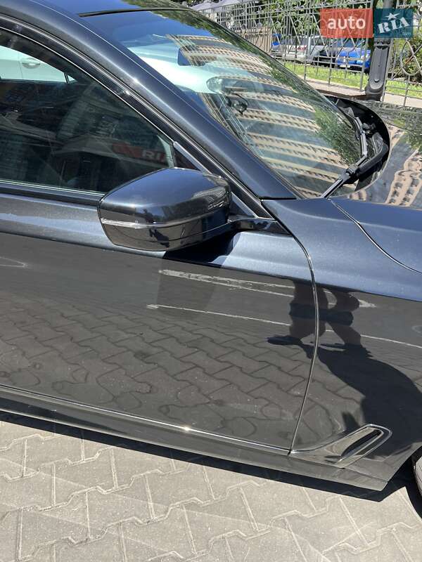 Седан BMW 7 Series 2018 в Одессе