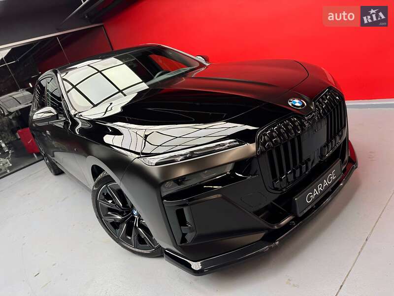 Седан BMW 7 Series 2022 в Києві