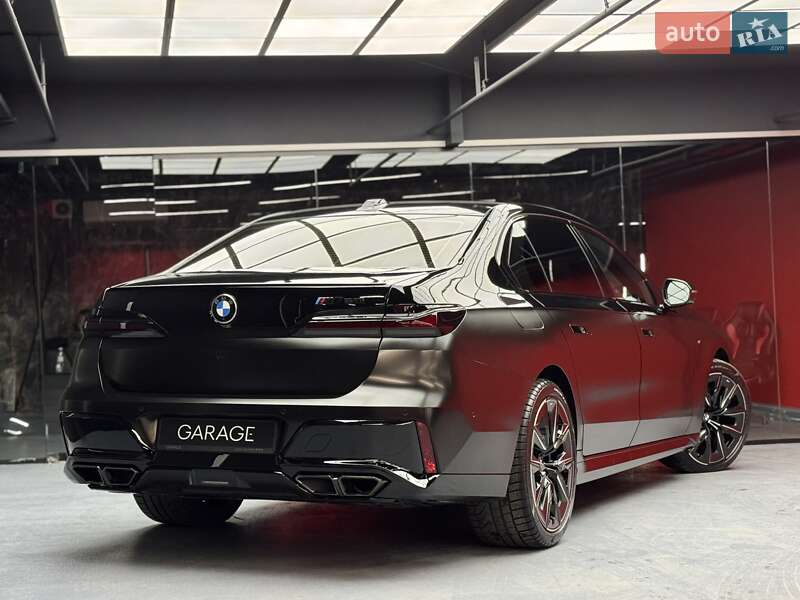 Седан BMW 7 Series 2022 в Києві