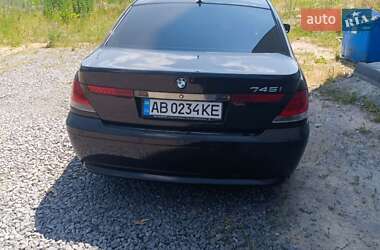 Седан BMW 7 Series 2003 в 