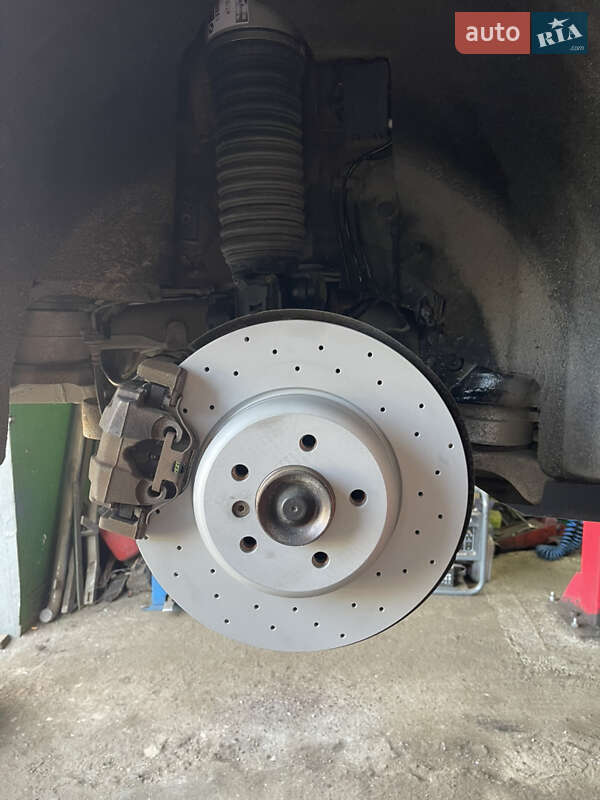 Седан BMW 7 Series 2015 в Львове