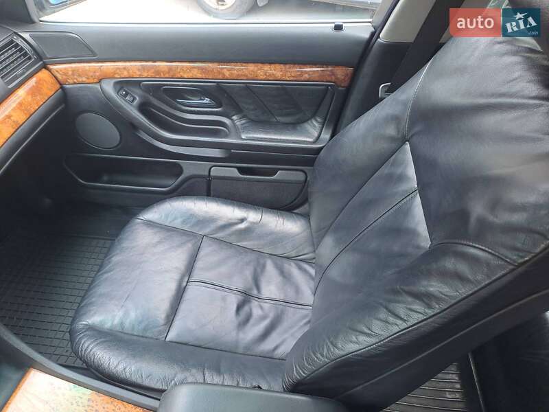 Седан BMW 7 Series 1999 в Києві