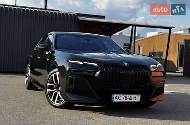 Седан BMW 7 Series 2023 в Киеве