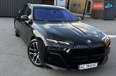 Седан BMW 7 Series 2023 в 