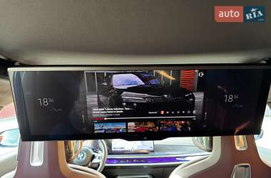 Седан BMW 7 Series 2023 в 