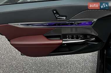 Седан BMW 7 Series 2023 в 