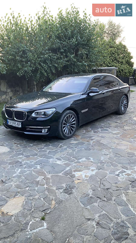 Седан BMW 7 Series 2012 в Виноградове фото 9 Седан BMW 7 Series 2012 в Виноградове