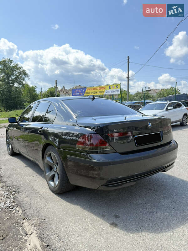 Седан BMW 7 Series 2003 в Сумах