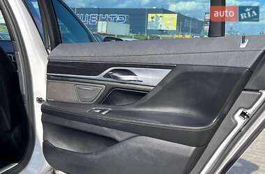 Седан BMW 7 Series 2018 в 