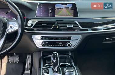 Седан BMW 7 Series 2018 в 