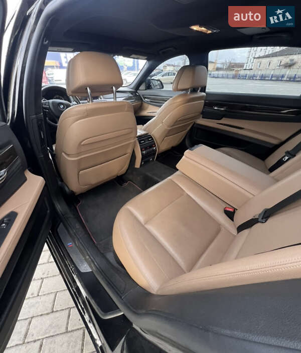 Седан BMW 7 Series 2014 в Тернополі