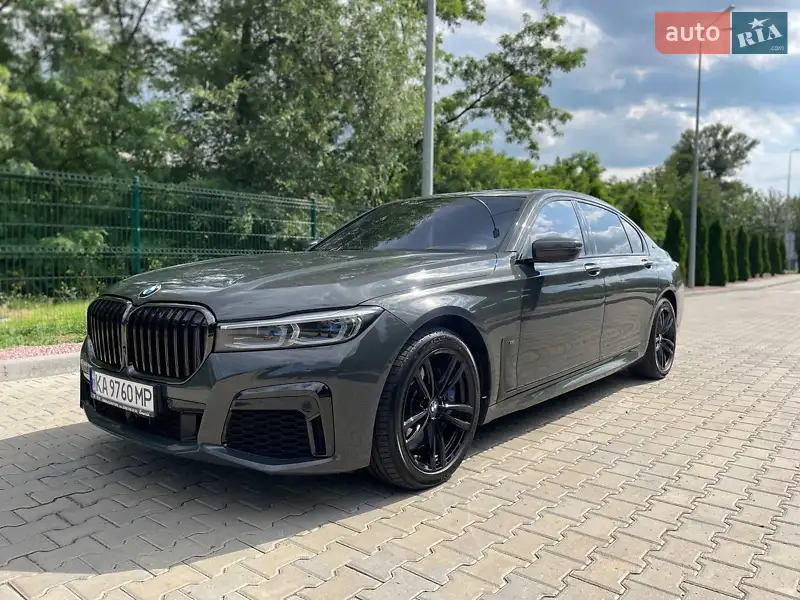 BMW 7 Series 2021