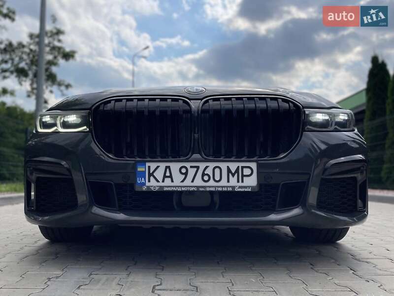 Седан BMW 7 Series 2021 в Кременчуге
