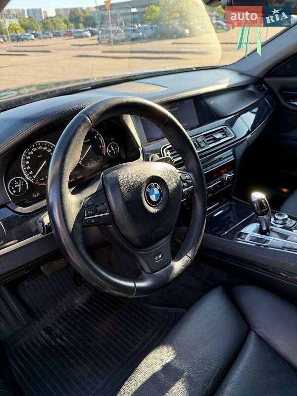 Седан BMW 7 Series 2010 в Хмельницком