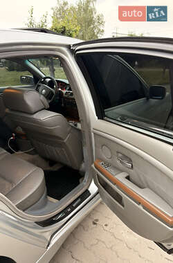 Седан BMW 7 Series 2003 в 