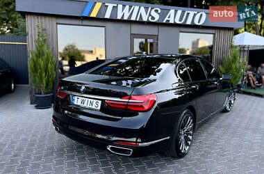 Седан BMW 7 Series 2017 в 