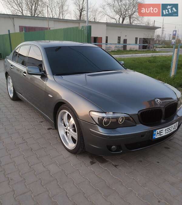 BMW 7 Series 2005