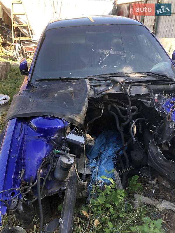 Седан BMW 7 Series 1996 в Баре