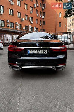 Седан BMW 7 Series 2017 в 