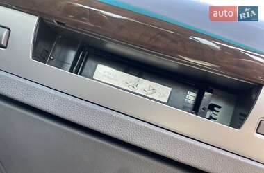 Седан BMW 7 Series 2005 в 