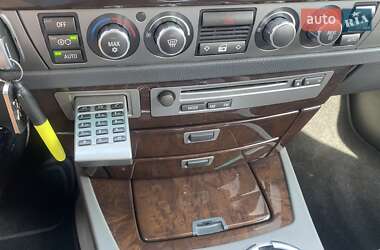 Седан BMW 7 Series 2005 в 