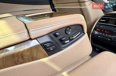 Седан BMW 7 Series 2011 в 