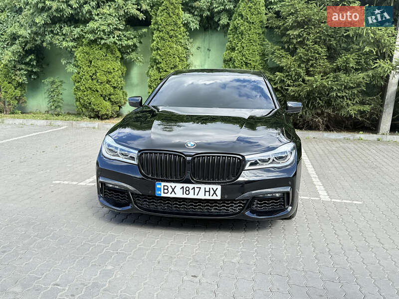 Седан BMW 7 Series 2015 в Хмельницком фото Седан BMW 7 Series 2015 в Хмельницком