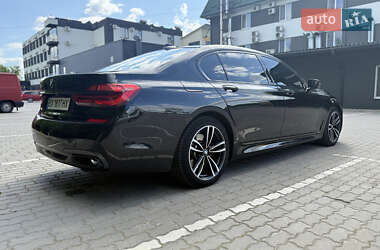 Седан BMW 7 Series 2015 в Хмельницком
