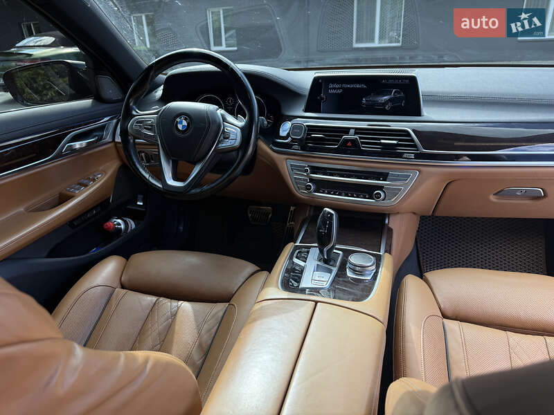 Седан BMW 7 Series 2015 в Хмельницком фото 12 Седан BMW 7 Series 2015 в Хмельницком