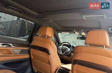 Седан BMW 7 Series 2015 в Хмельницком фото 16 Седан BMW 7 Series 2015 в Хмельницком