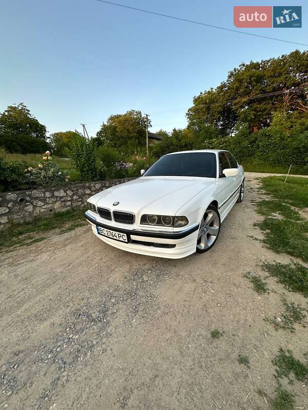 Седан BMW 7 Series 1995 в Теребовле