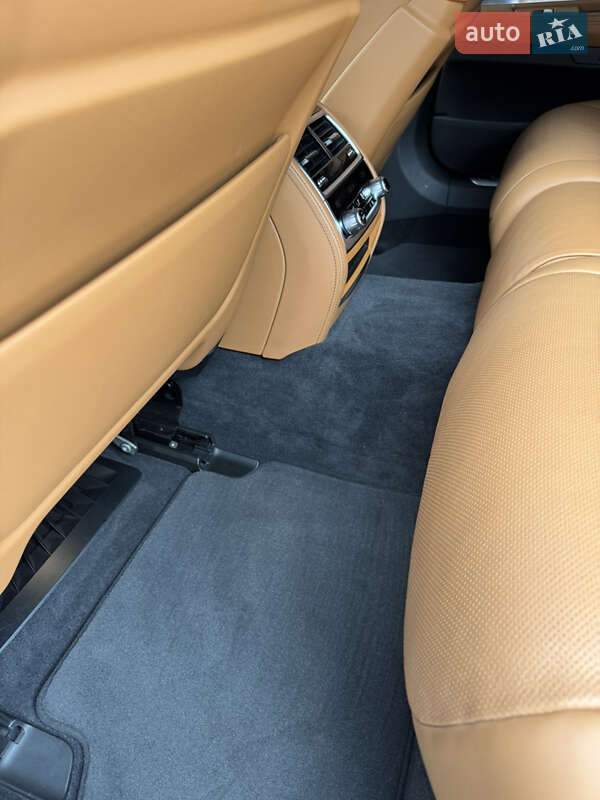 Седан BMW 7 Series 2022 в Мукачево фото 77 Седан BMW 7 Series 2022 в Мукачево
