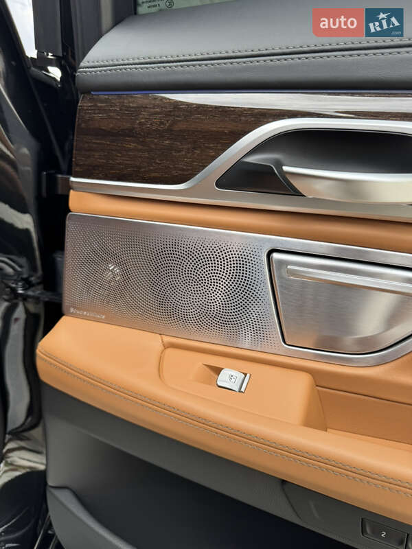 Седан BMW 7 Series 2022 в Мукачево фото 83 Седан BMW 7 Series 2022 в Мукачево